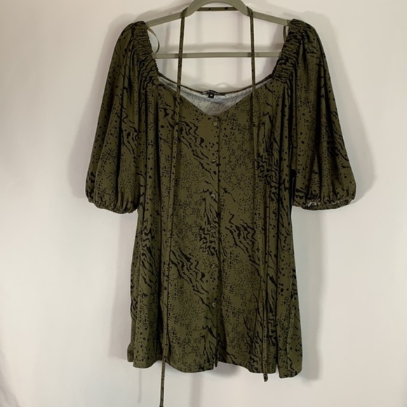 Lily Morgan Green & Black Splotchy Off-Shoulder Top NWT - Picture 2 of 8